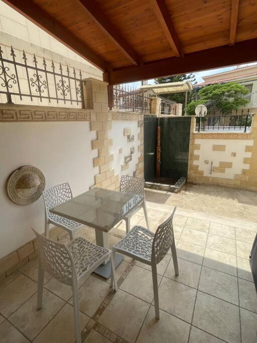 Nerina Paphos Exterior foto