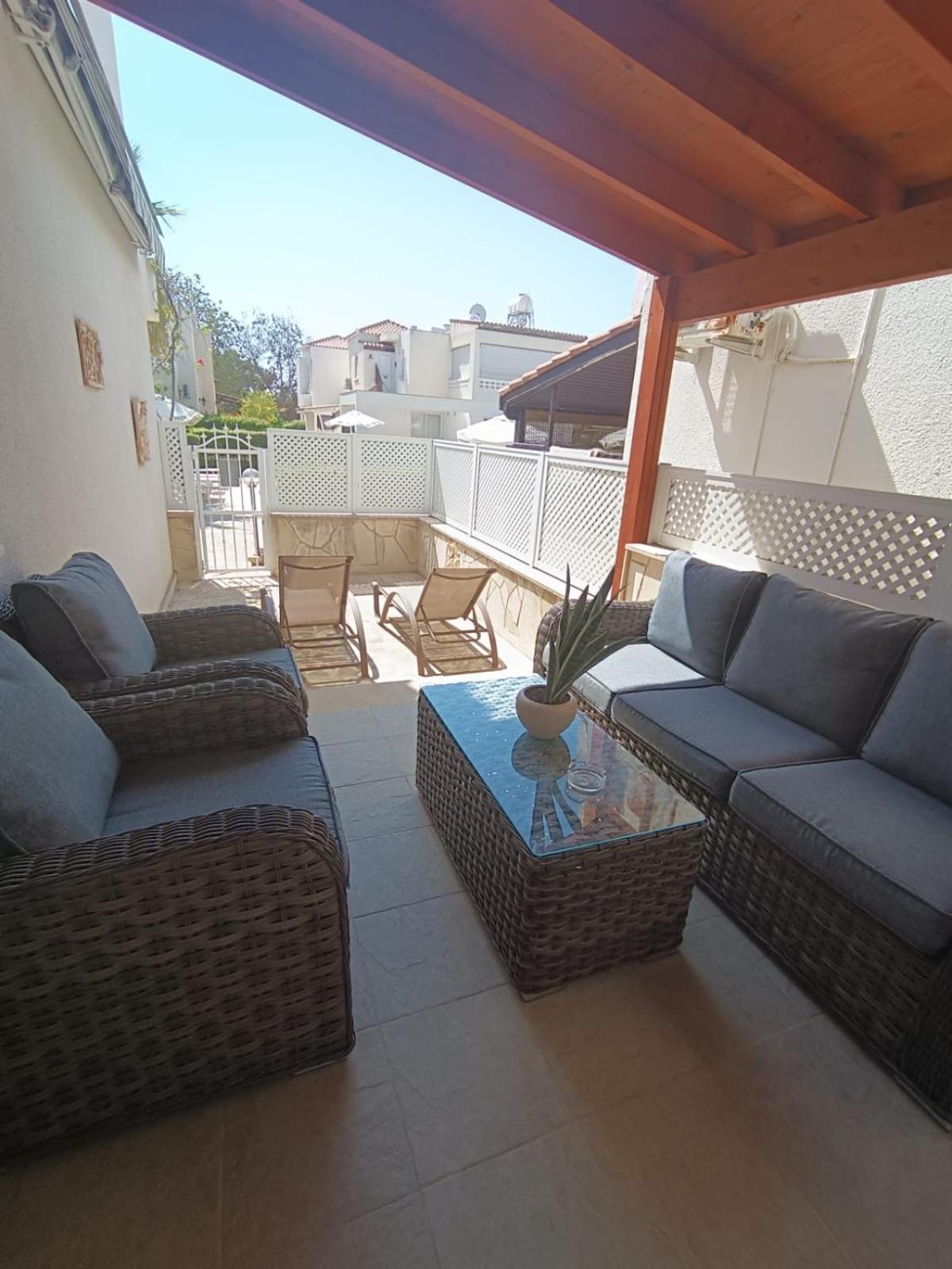 Nerina Paphos Exterior foto